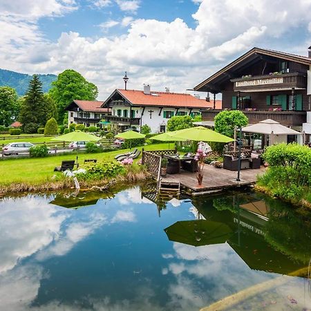 Das Maximilian - Feines Landhotel Am ชลีเอร์ซี ภายนอก รูปภาพ