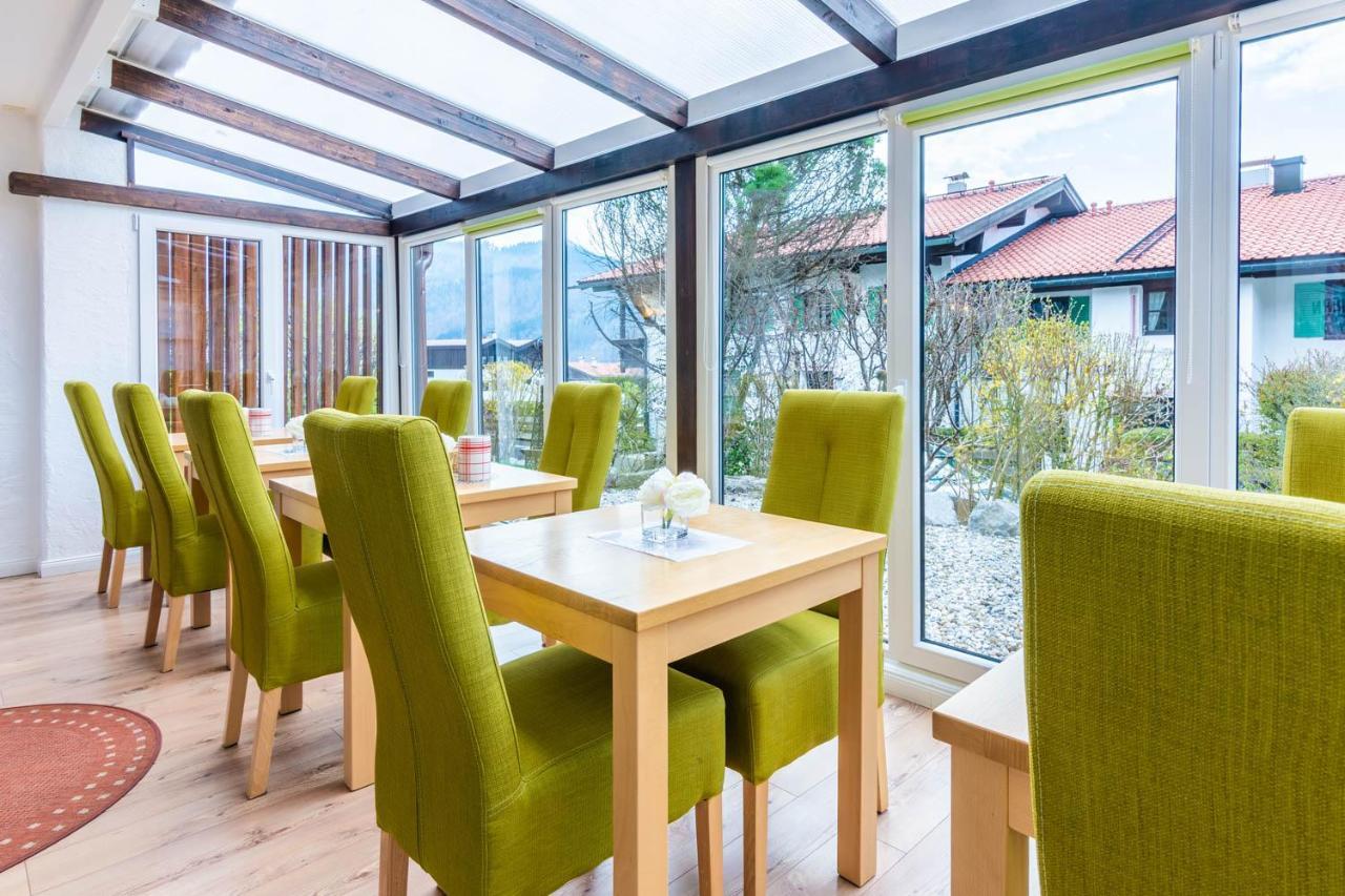 Das Maximilian - Feines Landhotel Am ชลีเอร์ซี ภายนอก รูปภาพ