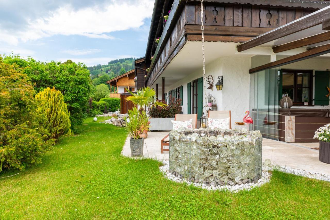 Das Maximilian - Feines Landhotel Am ชลีเอร์ซี ภายนอก รูปภาพ