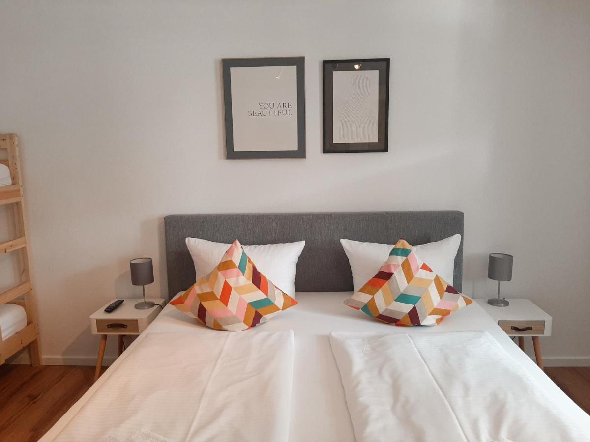 Das Maximilian - Feines Landhotel Am ชลีเอร์ซี ภายนอก รูปภาพ